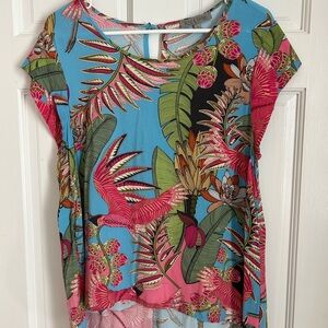 Vibrant Tropical Print Short Sleeve Top